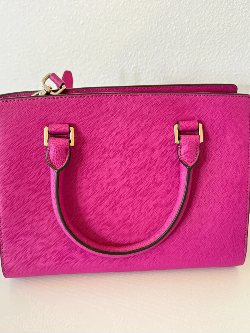 Michael Kors bold hot